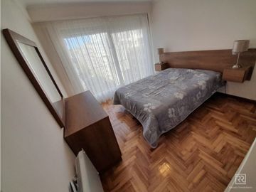 VENTA DEPARTAMENTO 2 AMBIENTES C/ DEPENDENCIA