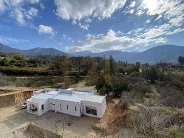 Moderna casa en parcela consolidado condominio