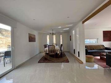 Moderna casa en parcela consolidado condominio