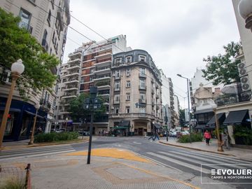 Venta  departamento 3 ambientes reciclado en Recoleta
