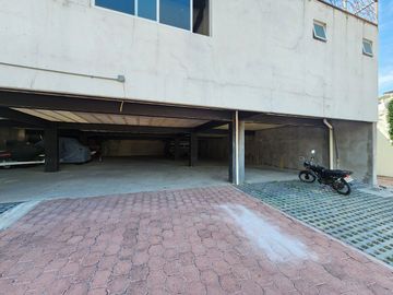 Departamento en Club Náutico Teques