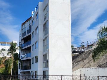 Departamento en Club Náutico Teques