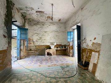 Casa en Venta para remodelar en el centro Histórico de Merida Yucatan.