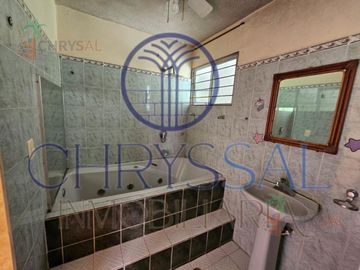 Casa en  col Los Pinos, tampico