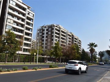 Departamento en Venta en Bajo de Precio/ Apoquindo Constancio Vigil