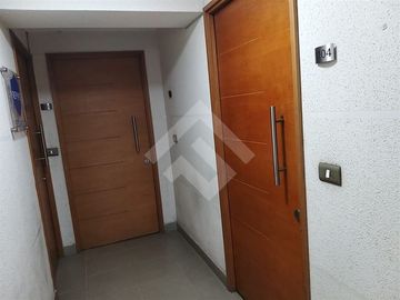 Oficina en Venta en Entre Barrio Suecia y Tobalaba, Edificio Conexión