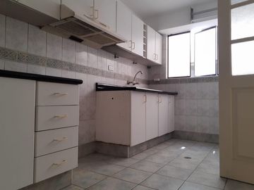 Departamento a precio de ocasión cerca a la U de Lima y UPC