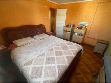 Casa en P. Aguirre Cerda  Gran terreno