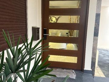 CASA ÚNICA EN VENTA EN RESIDENCIAL VIA CUMBRES CANCUN COLDWELL BANKER