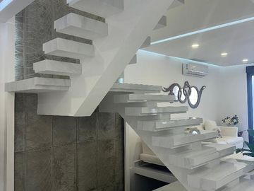 CASA ÚNICA EN VENTA EN RESIDENCIAL VIA CUMBRES CANCUN COLDWELL BANKER