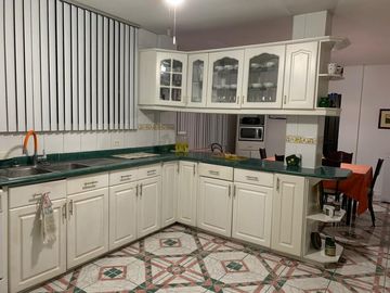 VENTA CASA, URBANIZACION SAN JOSE DEL VALLE, LOS CHILLOS