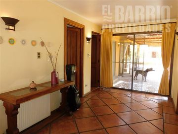 Casa en Venta en Chicureo / Piedra Roja