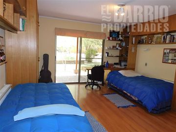 Casa en Venta en Chicureo / Piedra Roja