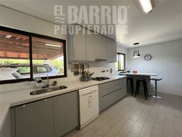 Casa en Venta en Chicureo / Piedra Roja