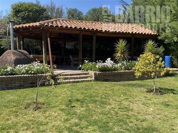 Casa en Venta en Chicureo / Piedra Roja