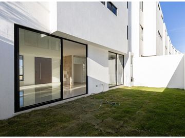 Casa En Venta En Parque Zacatecas, Lomas de Angelópolis, cascatta