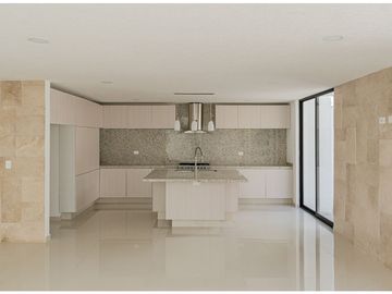 Casa En Venta En Parque Zacatecas, Lomas de Angelópolis, cascatta