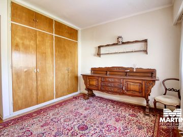 Casa PH Dpto en venta en Olivos 4 ambientes. Apto multiples usos. Lote 4.33x27
