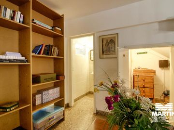 Casa PH Dpto en venta en Olivos 4 ambientes. Apto multiples usos. Lote 4.33x27