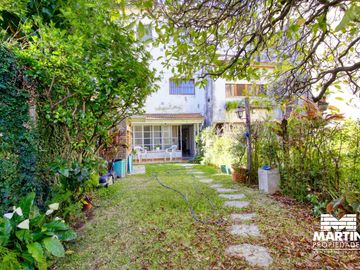 Casa PH Dpto en venta en Olivos 4 ambientes. Apto multiples usos. Lote 4.33x27