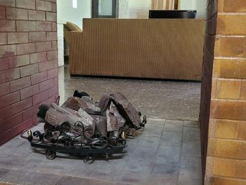 Casa quinta en venta - 4 Dormitorios 5 Baños - 2.700Mts2 - Virrey del Pino