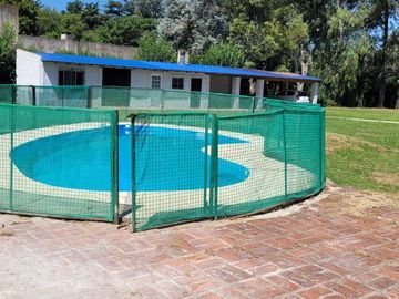 Casa quinta en venta - 4 Dormitorios 5 Baños - 2.700Mts2 - Virrey del Pino