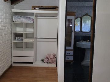 Casa quinta en venta - 4 Dormitorios 5 Baños - 2.700Mts2 - Virrey del Pino