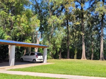 Casa quinta en venta - 4 Dormitorios 5 Baños - 2.700Mts2 - Virrey del Pino