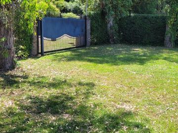 Casa quinta en venta - 4 Dormitorios 5 Baños - 2.700Mts2 - Virrey del Pino
