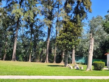 Casa quinta en venta - 4 Dormitorios 5 Baños - 2.700Mts2 - Virrey del Pino