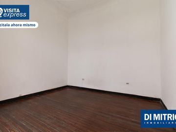 ¿Buscas un PH amplio y sin expensas? es para vos!  Visitalo Express HOY mismo!