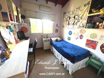 Casa en Venta 4 ambientes - Barrio María del Parque