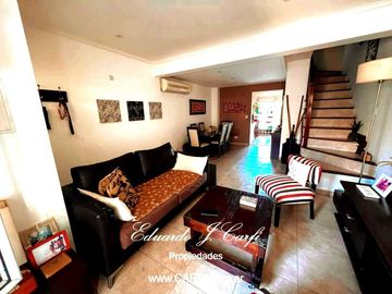 Casa en Venta 4 ambientes - Barrio María del Parque