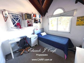 Casa en Venta 4 ambientes - Barrio María del Parque