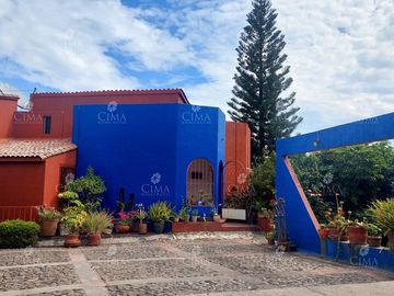Venta departamento en Fraccionamiento  Hacienda Tetela, Cuernavaca, Morelos - V3