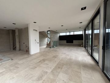 Excelente casa con detalles de calidad y buen gusto ! en el Barrio cerrado El Candil en la Horqueta