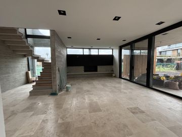 Excelente casa con detalles de calidad y buen gusto ! en el Barrio cerrado El Candil en la Horqueta
