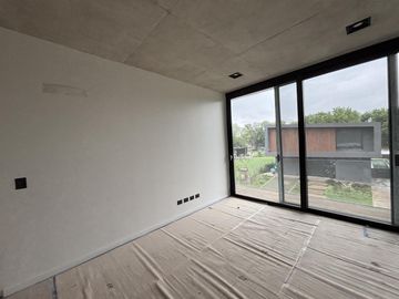 Excelente casa con detalles de calidad y buen gusto ! en el Barrio cerrado El Candil en la Horqueta