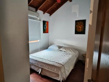 Casa En Venta cinco Esquinas 4 dormitorios dep. patio lindisimo
