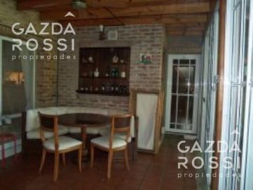 VENTA de casa CAMPOS DE ECHEVERRIA CANNING