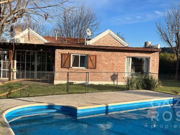 VENTA de casa CAMPOS DE ECHEVERRIA CANNING