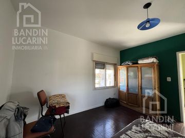 PH en  Venta de 2 AMB C/ Cochera y Amplia Terraza. Apto Credito.
