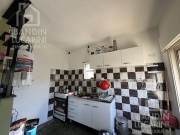 PH en  Venta de 2 AMB C/ Cochera y Amplia Terraza. Apto Credito.