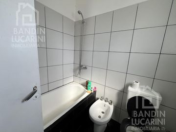 PH en  Venta de 2 AMB C/ Cochera y Amplia Terraza. Apto Credito.