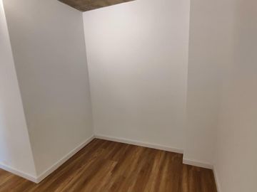 Excelente Semipiso en Venta tipo Loft en  Edificio Paunero - Muñiz  - San Miguel -