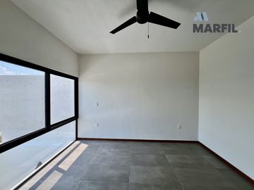 Casa en Venta 3 Recámaras Estudio Roofgarden Albaterra Colima Acabados Lujo