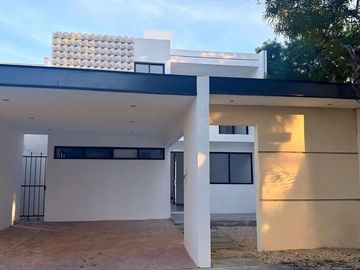 Estrena casa modelo único en Fraccionamiento Las Américas