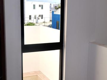 Estrena casa modelo único en Fraccionamiento Las Américas