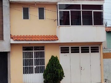 CASA EN VENTA COL. LEANDRO VALLE