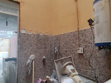 Casa y/o Bodega en Mercado de Abastos